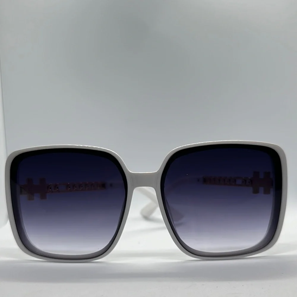 Chic Oversized Square Sunglasses - White Frame, Gold Accents, UV Protection NWT